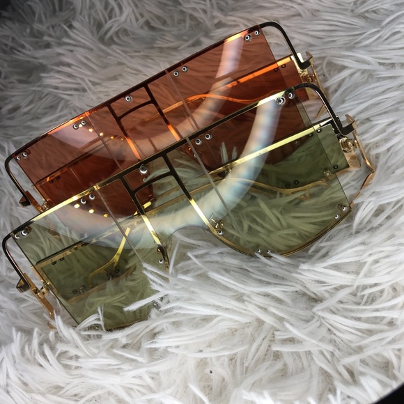 Accessories - Sunglasses ‼️DEAL‼️